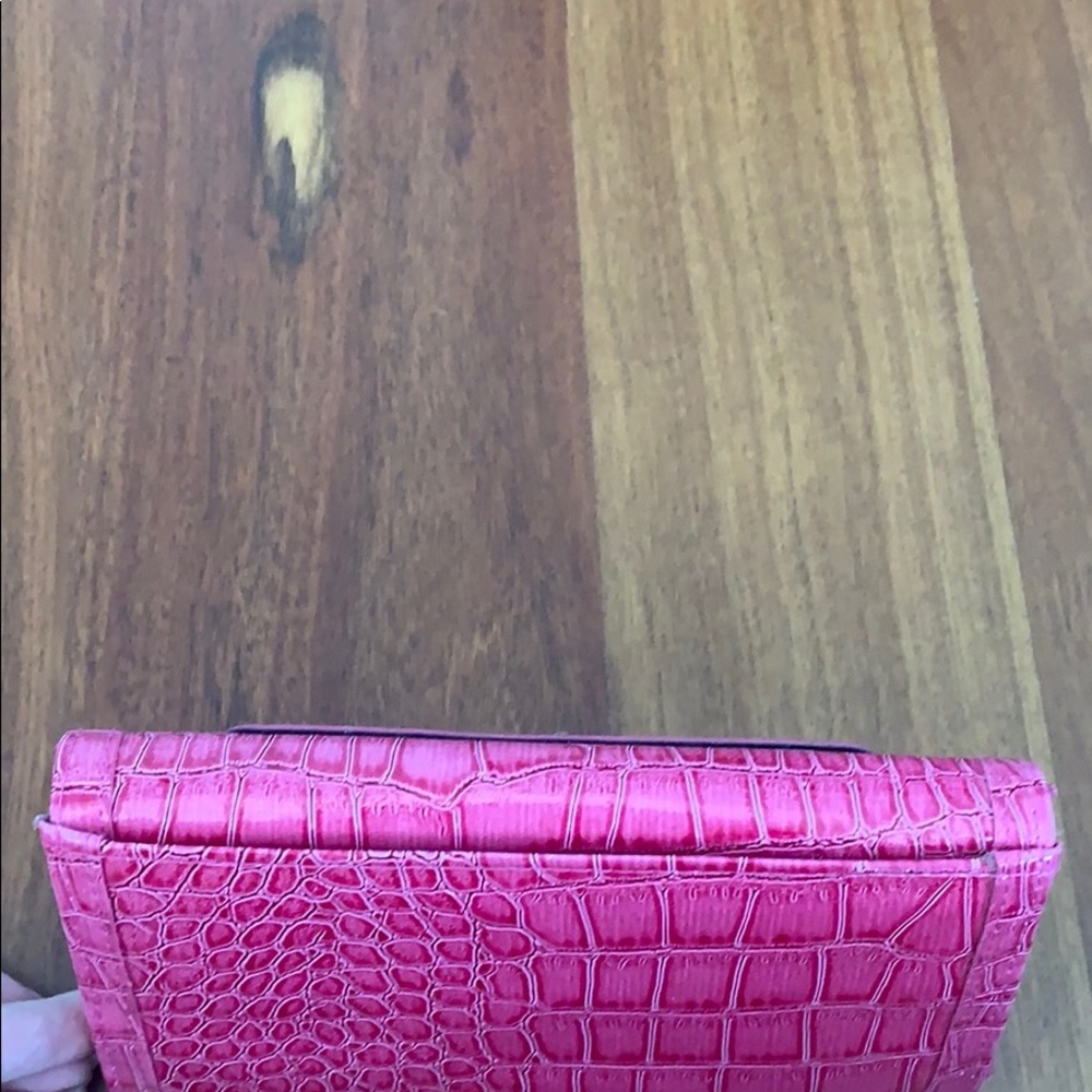Pink Clutch - Picture 5 of 5